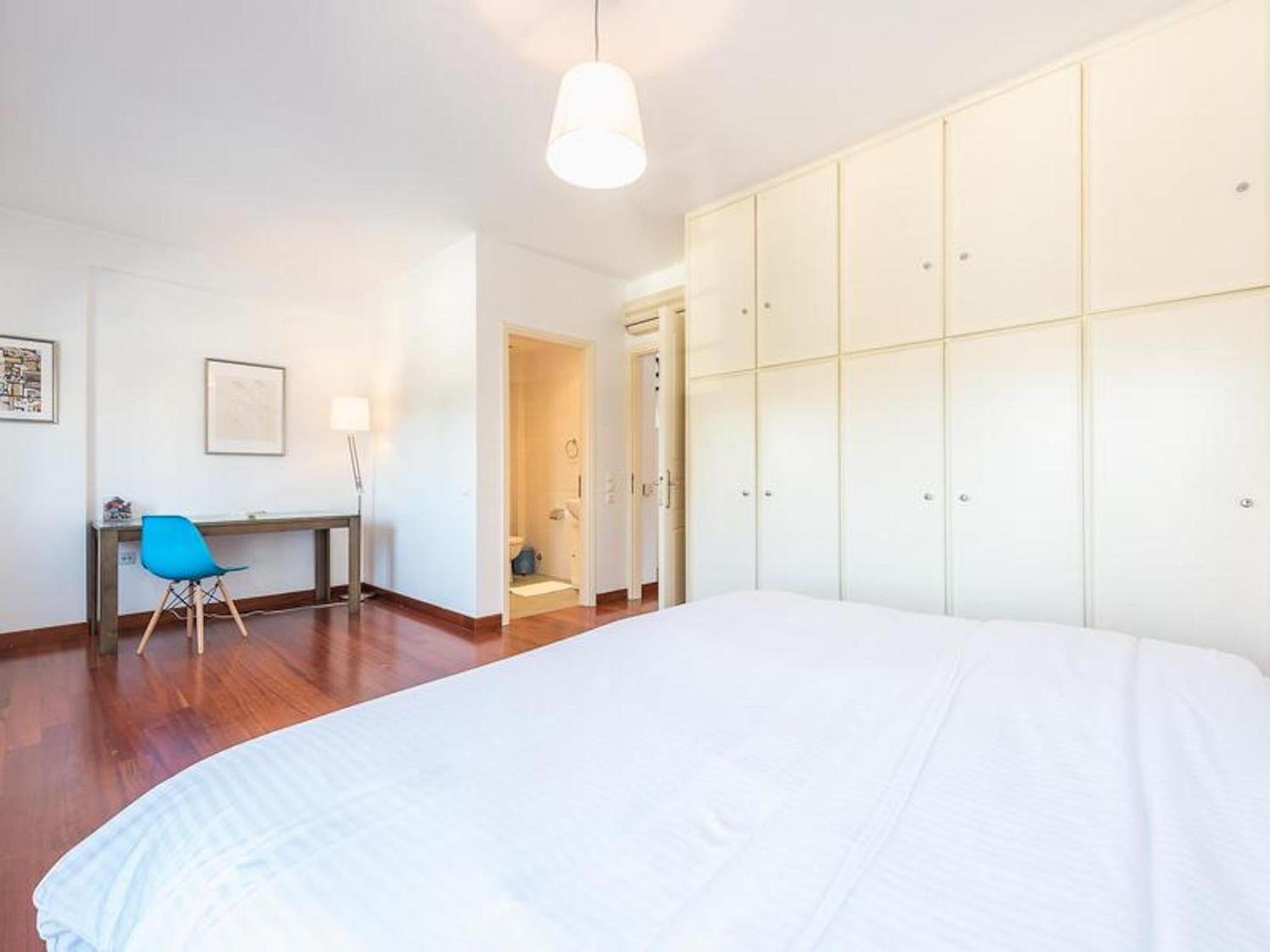 Adelos Group Stay In Elliniko เอเธนส์ ภายนอก รูปภาพ